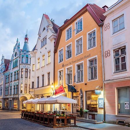 Meriton Old Town Garden Hotel Талин Екстериор снимка