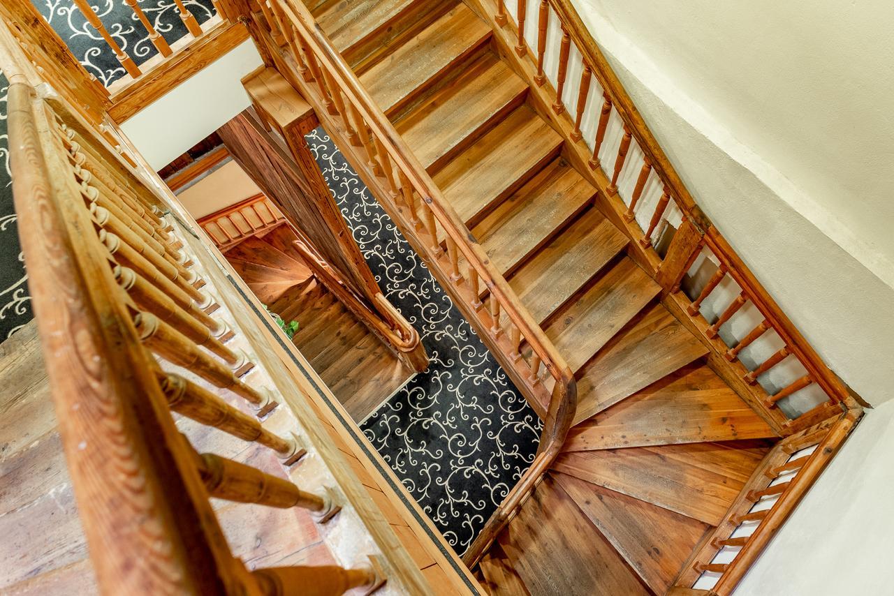 Meriton Old Town Garden Hotel Талин Екстериор снимка