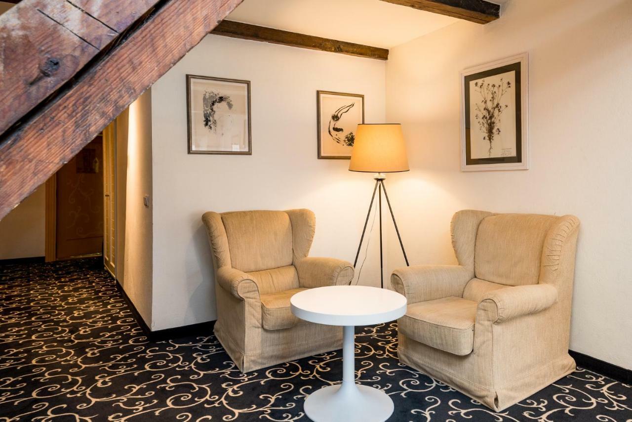 Meriton Old Town Garden Hotel Талин Екстериор снимка