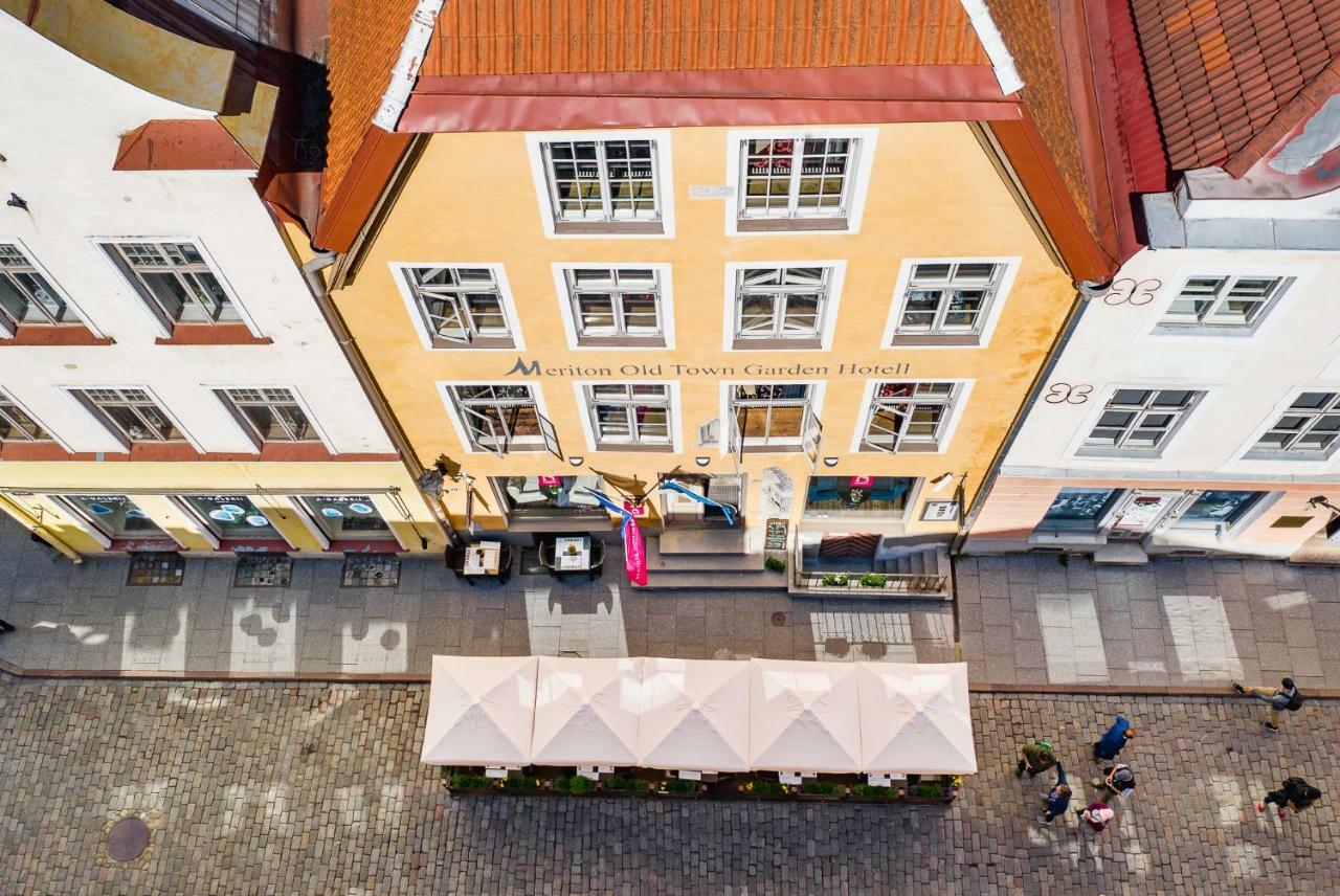 Meriton Old Town Garden Hotel Талин Екстериор снимка